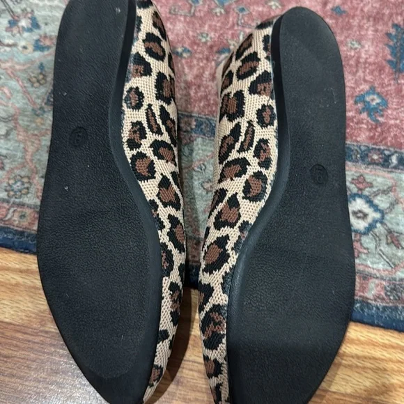 Flats - Picture 3 of 3